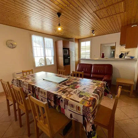 Familial A Talmont-saint-hilaire Avec Cour Privee - Fr-1-426-579 * Saint-Hilaire-de-Talmont